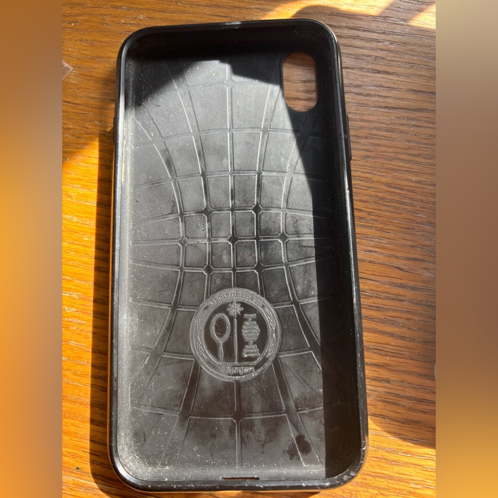 SPIGEN iPHONE XR CASE